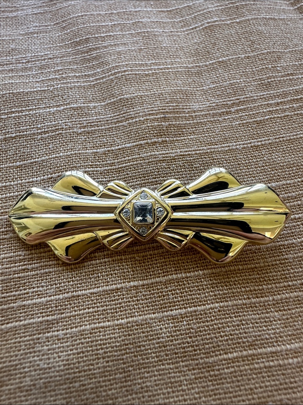 Vintage Park Lane Gold-Toned Bow Brooch EUC